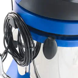 Aspirateur Annovi Reverberi 4300 avec accessoires
