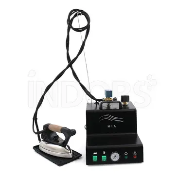 Générateur de vapeur de table Battistella Mia 050120 avec chaudière de 3,6 L et pression de 2,8 bar