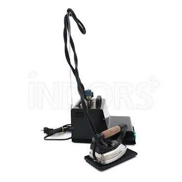 Générateur de vapeur de table Battistella Mia 050120 avec chaudière de 3,6 L et pression de 2,8 bar