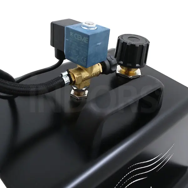 Générateur de vapeur de table Battistella Mia 050120 avec chaudière de 3,6 L et pression de 2,8 bar