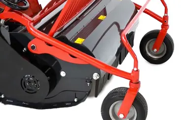 Tondeuse à gazon Bluebird FM 860 - Hauteur de coupe : 86 cm