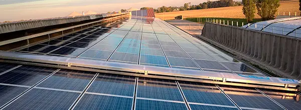 Système de nettoyage photovoltaïque automatique