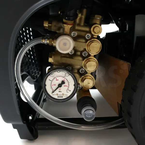 Nettoyeur haute pression professionnel à eau froide Comet K250 13/190 T TSR Classic 36017-00084 - 190 bars