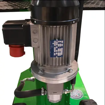 Fendeuse de bûches professionnelle Docma Forest SF110 RAPID PTO XX