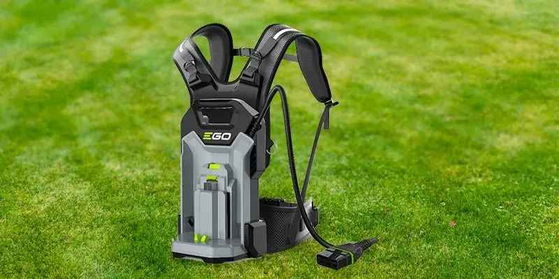 J'utilise le sac à dos batterie professionnel Ego BHX1000.