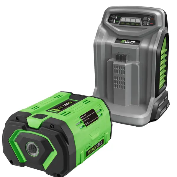 dotation standard EGO LM 2236 E-SP - Tondeuse à double lame avec batterie 10 Ah