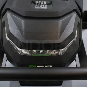 Tondeuse à gazon EGO LMX 7600 SP avec éclairage LED