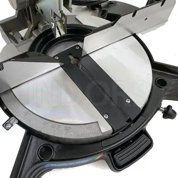 Femi 305 PRO - Machine de découpe circulaire pour bois et aluminium avec table supérieure