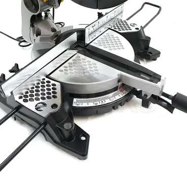 Femi TR100 - Machine à découper le bois circulaire avec table supérieure