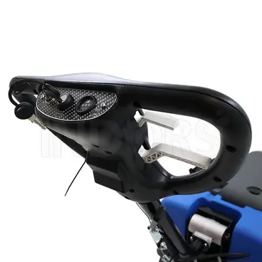 Nettoyeur de sols compact Fiorentini Ecomini 430 alimenté par batterie 24 V