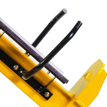 Fendeuse de bûches Garland Chopper 1052 ZG-V23 51-0017 - 15 tonnes avec table inclinable