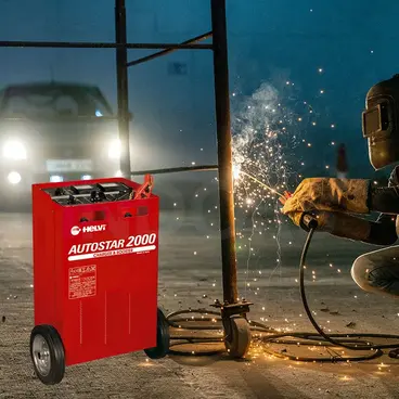 Helvi Autostar 2000 - Chargeur de batterie avec démarreur à roues