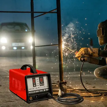 Utilisation de Helvi SpotCar EVO 5000 - Poste de soudage par points triphasé
