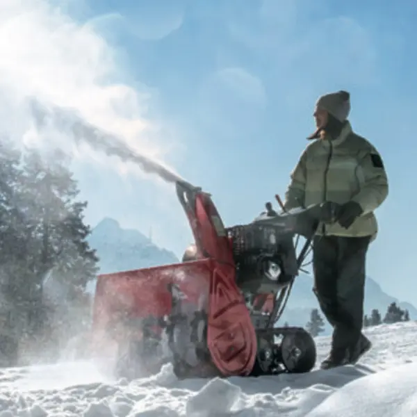Honda HSS 1380A ET/ETD - Souffleuse à neige électrique avec transmission hydrostatique série 13