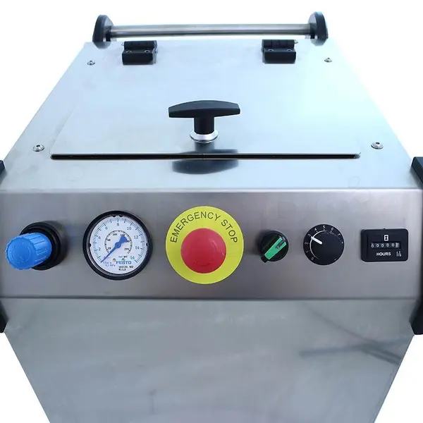 Panneau de commande Intelblast IBL2500 - Sablage cryogénique