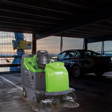 Balayeuse autoportée professionnelle IPC 1280
