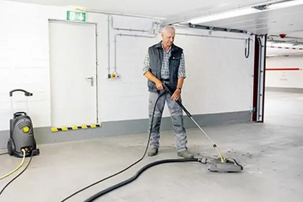 Nettoyeur de sol Karcher FRV 30