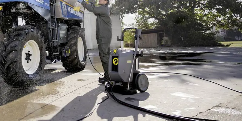 Utilisation dans l'environnement Karcher HD 13/18-4 S/S Plus