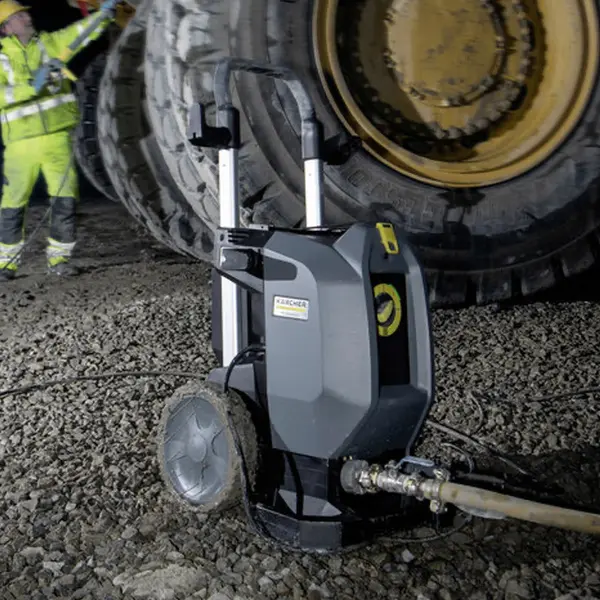 Nettoyeur haute pression à eau froide Karcher HD 9/20-4S