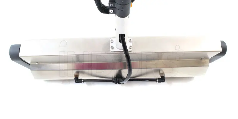 FVK4-E - Brosse électrique pour le nettoyage des systèmes photovoltaïques