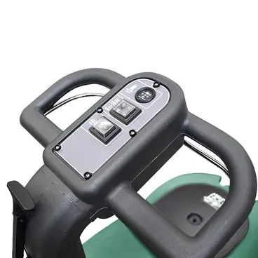 Détail des réservoirs et de la brosse de l'autolaveuse-sécheuse Lavor L1 36B
