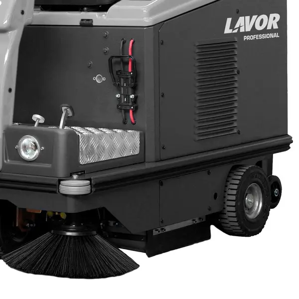 Balayeuse Lavor SWL R 1000 : débit horaire jusqu'à 7 700 m²/h
