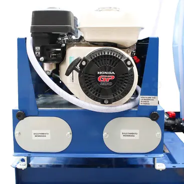 Machine de nettoyage de panneaux solaires MM Hydro Pure Pick-Up