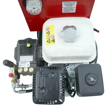 Vue de dessus du moteur Hydro Pure Kart HPK-S-MAXI - Machine de nettoyage de panneaux photovoltaïques
