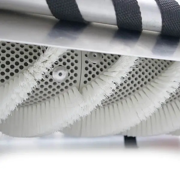 Robot brosse MMS03 - Nettoyage de panneaux photovoltaïques