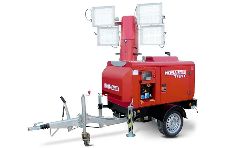 MOSA TF II 9 Y - Mât d'éclairage télescopique sur chariot de remorquage routier homologué