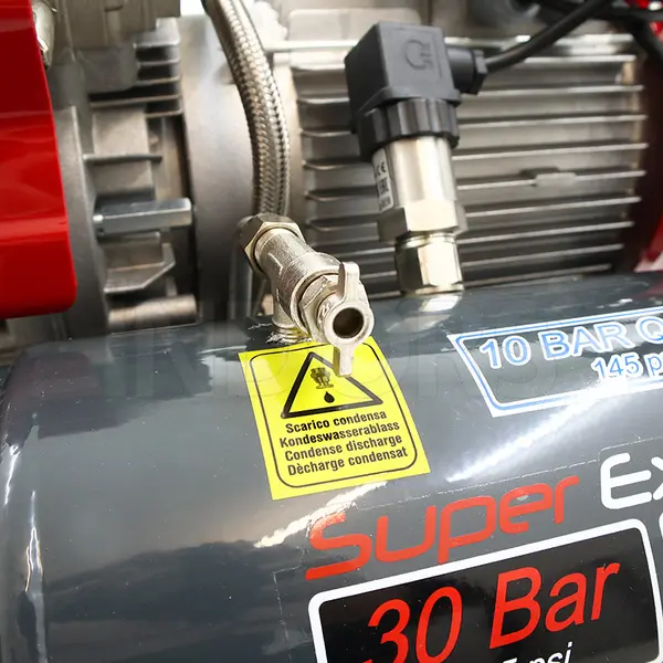 Détail du drain de condensation du compresseur Nardi Super Extreme TN 30 bars