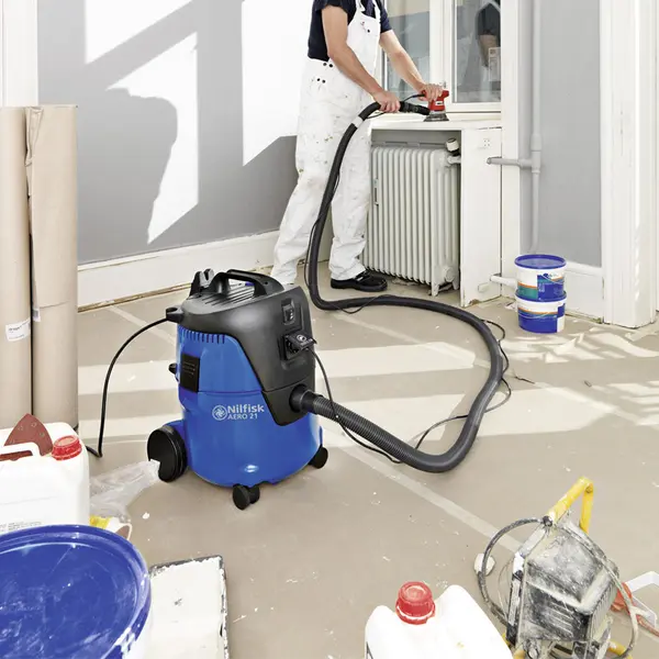 Nilfisk Aero 21-21 PC - Aspirateur industriel
