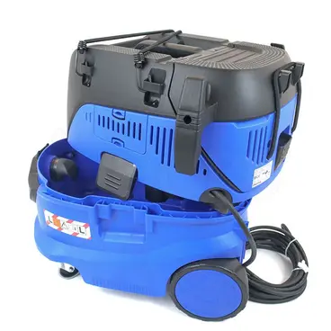 Aspirateur Nilfisk Attix 33 avec compartiment accessoires