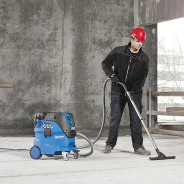 Aspirateur industriel eau et poussière Nilfisk Attix 44-2L IC - 44 L - Classe L