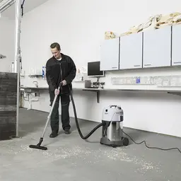 Nilfisk VL200 30 PC INOX - Aspirateur Solides et Liquides