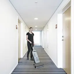 Nilfisk VU500 15 Nettoyeur de tapis Couloirs Hôtels et Hôpitaux