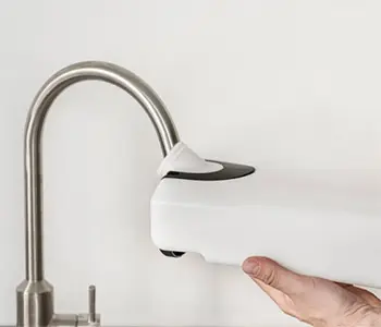 Nilfisk SC100 E - Remplissage de réservoir