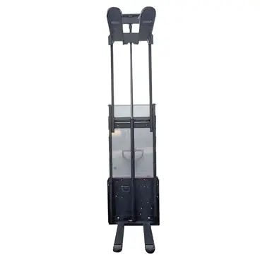 Novamach N1229E et N1236E - Ascenseurs électriques d'une capacité de 1200 kg