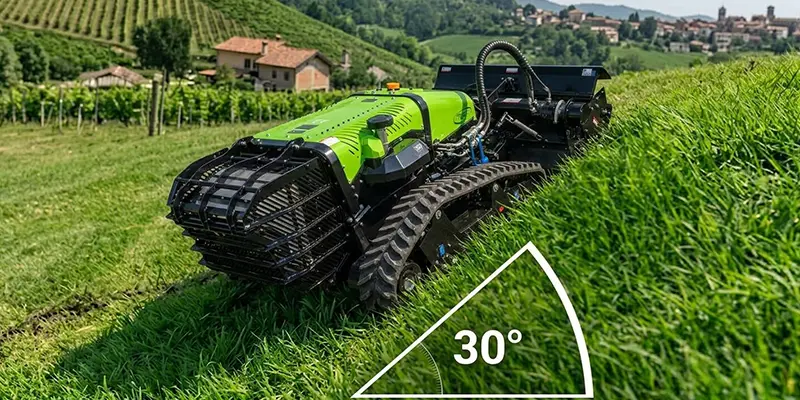 Pogo M-Tech SUPER MOWER - Broyeur Paillage à moteur Yanmar 38,3 CV