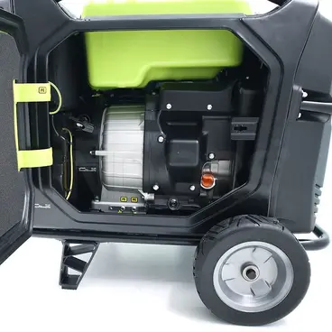 Intérieur gauche du Pramac P7500i