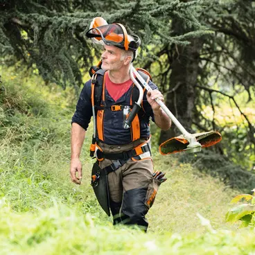 Stihl FSA 130 - Débroussailleuse à batterie professionnelle Ø 260 mm