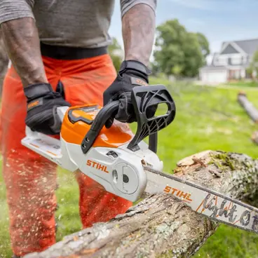 Stihl MSA 60 - Tronçonneuse 36V avec guide 30 cm, kit batterie et chargeur inclus