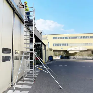 Svelt Sveltower Plus - Échafaudage compact modulaire professionnel h max 7,27 m.