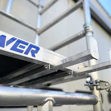 Svelt Sveltower - Échafaudage professionnel ultra-compact en aluminium h max 5,67 m.