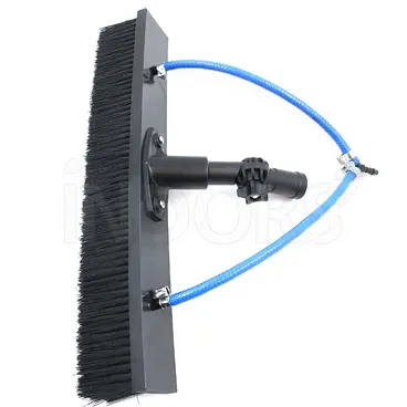 Brosse de nettoyage photovoltaïque avec col de cygne