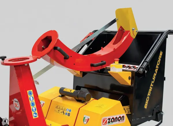 Zanon BIO 130-C 1003993 - Broyeur à roues avec moteur Honda et diamètre de coupe de 13 cm